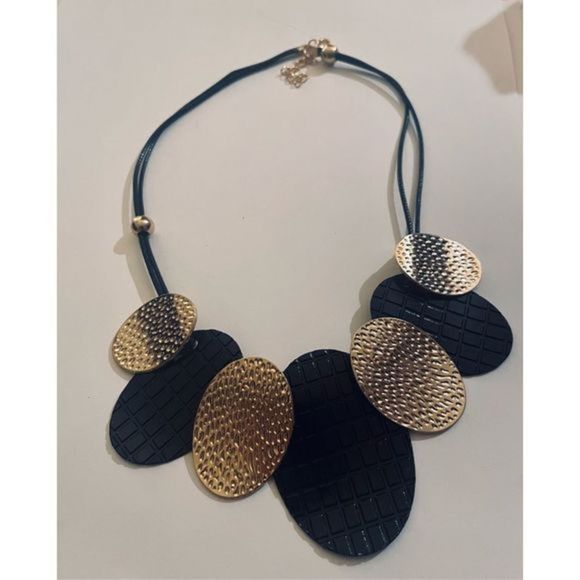 CUTE BLACK AND GOLD BOHI CHOKER NECKLACE - Picture 7 of 8
